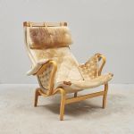 1572 7057 ARMCHAIR